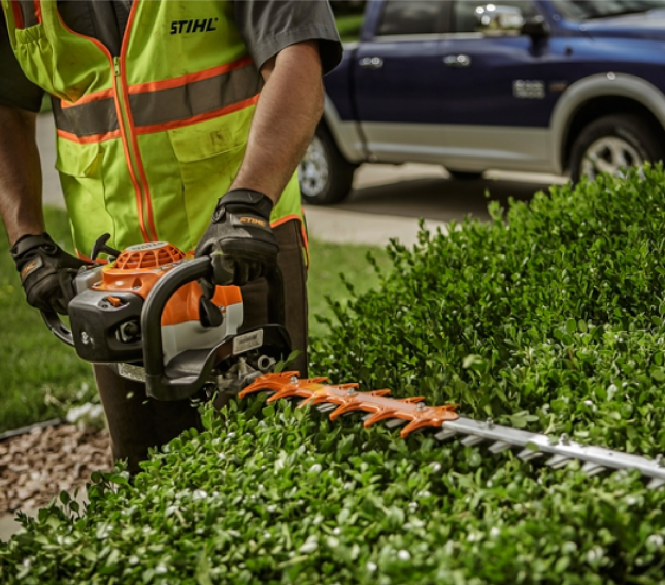 HS 82 Cortasetos Stihl